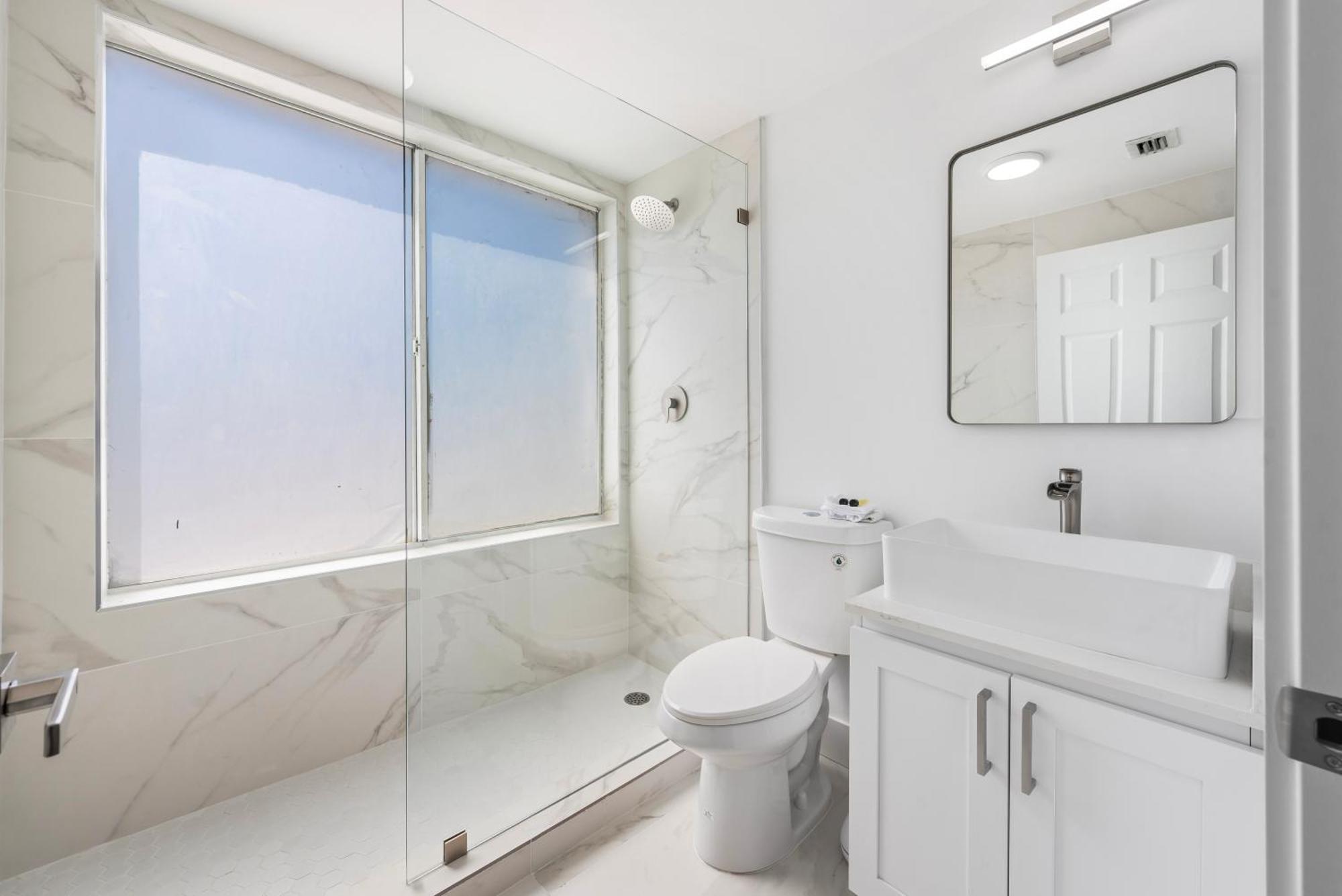 Sobe Suites In マイアミビーチ エクステリア 写真